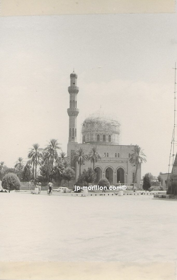 1975, Bagdad, Irak, Place du Soldat Inconnu