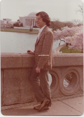 Jean-Paul Morillon, Washington 04.1980 devant le Jefferson Memorial