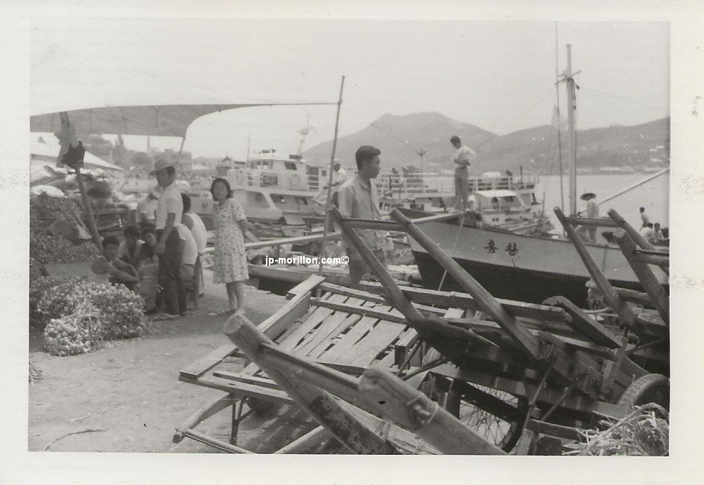 Corée, Yesan, activité sur le port, 1er juillet 1971